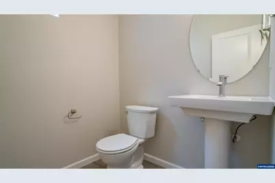 66 &amp; 68 Sand Ridge Ct, Lebanon, OR 97355 - Photo 11