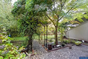 6679 Huntington Cir SE, Salem, OR 97306 - Photo 49