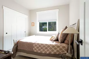 1242 Goldcrest Ave NW, Salem, OR 97304 - Photo 27