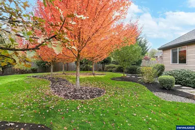 1242 Goldcrest Av NW, Salem, OR 97304 - Photo 35
