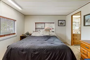 5422 NE Portland Rd, Salem, OR 97305 - Photo 23