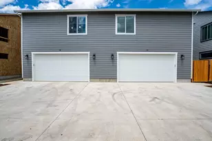 10 &amp 12 Sand Ridge Ct, Lebanon, OR 97355 - Photo 35