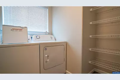 10 &amp; 12 Sand Ridge Ct, Lebanon, OR 97355 - Photo 23