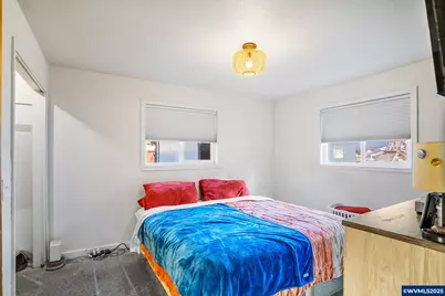 1306 Clark Mill Rd, Sweet Home, OR 97386 - Photo 21