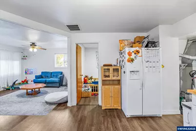 1306 Clark Mill Rd, Sweet Home, OR 97386 - Photo 15