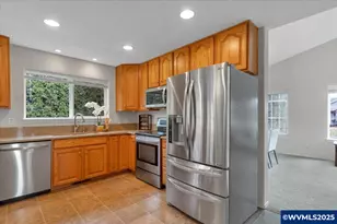 1281 Prairie Grass Ave NE, Keizer, OR 97303 - Photo 11