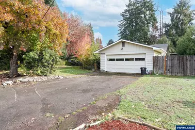 4033 NE Morning St, Corvallis, OR 97330 - Photo 3