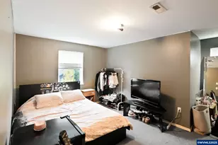 704 Cliff Ct, Silverton, OR 97381 - Photo 21