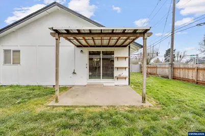 3390 SE Marion St, Albany, OR 97322 - Photo 31