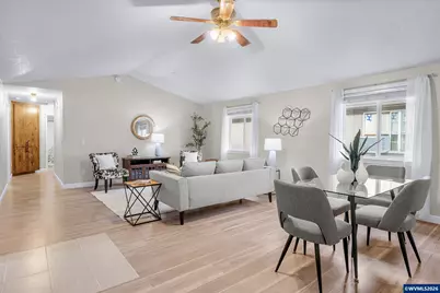 3390 SE Marion St, Albany, OR 97322 - Photo 9