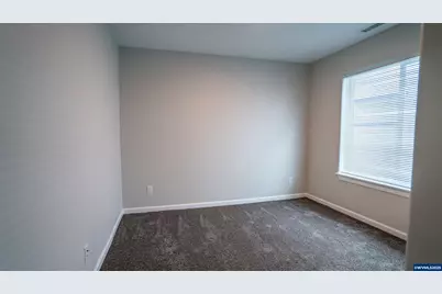 52 &amp; 54 Sand Ridge Ct, Lebanon, OR 97355 - Photo 21