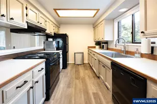 3282 Pacific Pl SW, Albany, OR 97321 - Photo 15