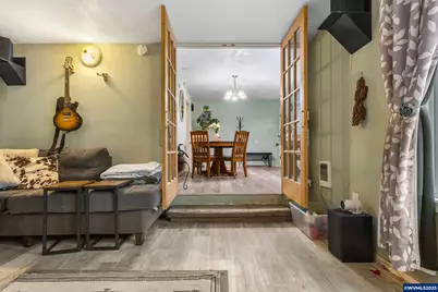 2045 Liberty St NE, Salem, OR 97301 - Photo 5