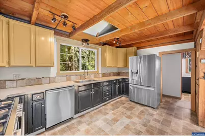 23340 Doane Creek Rd, Sheridan, OR 97378 - Photo 11