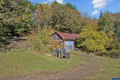 23340 Doane Creek Rd, Sheridan, OR 97378 - Photo 35