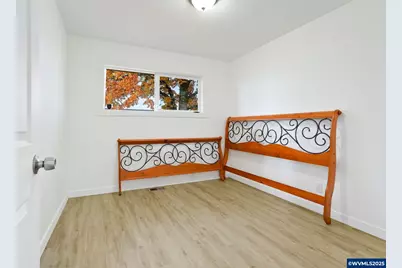 8975 Pacific Hwy, Monmouth, OR 97361 - Photo 17