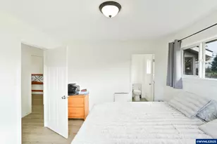 8975 Pacific Hwy, Monmouth, OR 97361 - Photo 21