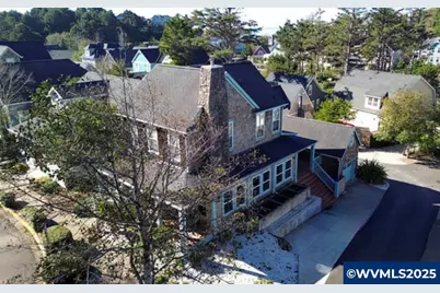 2685 SW Beach Av, Lincoln City, OR 97367 - Photo 43