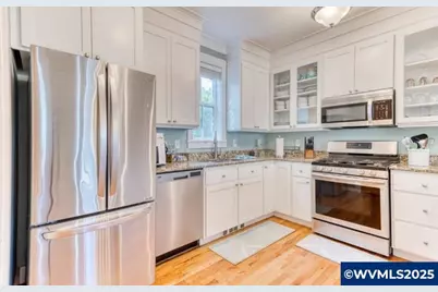 2685 SW Beach Av, Lincoln City, OR 97367 - Photo 9