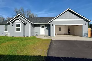 1088 38th Ave, Sweet Home, OR 97386 - Photo 3