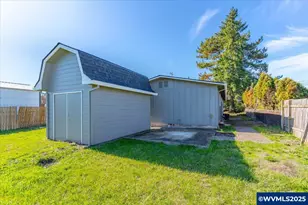 204 S 3rd St, Carlton, OR 97111 - Photo 35