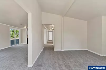 204 S 3rd St, Carlton, OR 97111 - Photo 7