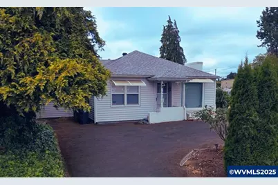 1305 20th St SE, Salem, OR 97302 - Photo 1