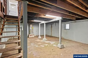 391 W 1st St, Halsey, OR 97348 - Photo 39