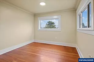 391 W 1st St, Halsey, OR 97348 - Photo 23