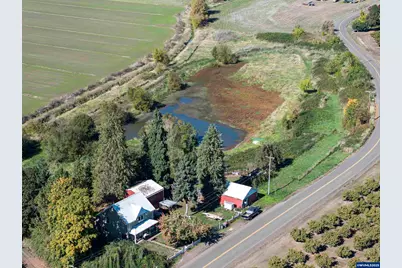 19800 SW Briedwell Rd, McMinnville, OR 97128 - Photo 1