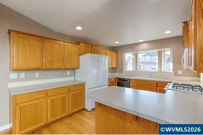 4995 Ward Dr NE, Salem, OR 97305 - Photo 5