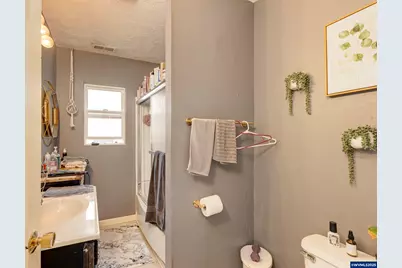 307 Sherman St, Amity, OR 97101 - Photo 9