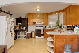 307 Sherman St, Amity, OR 97101 - Photo 3