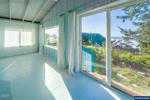 4601 SW Coast Ave, Lincoln City, OR 97367 - Photo 19