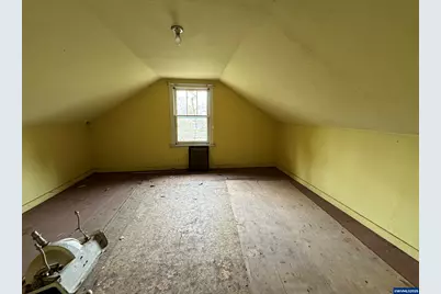 240 SE Davis St, McMinnville, OR 97128 - Photo 29