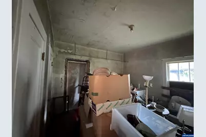 240 SE Davis St, McMinnville, OR 97128 - Photo 19