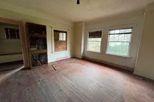 240 SE Davis St, McMinnville, OR 97128 - Photo 9