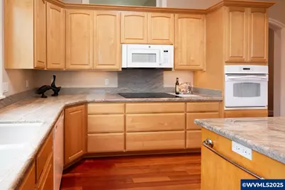 34825 Goshawk Ln, Philomath, OR 97370 - Photo 15