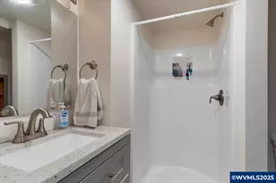 750 E Oak St, Lebanon, OR 97355 - Photo 29