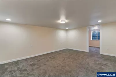 750 E Oak St, Lebanon, OR 97355 - Photo 35