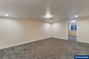 750 E Oak St, Lebanon, OR 97355 - Photo 35