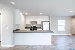 5375 Ash St SE, Turner, OR 97392 - Photo 9