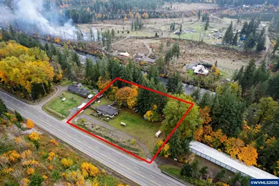 30210 North Santiam Hwy SE, Mill City, OR 97360 - Photo 3