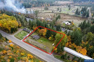 30210 North Santiam Hwy SE, Mill City, OR 97360 - Photo 3