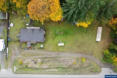 30210 North Santiam Hwy SE, Mill City, OR 97360 - Photo 17