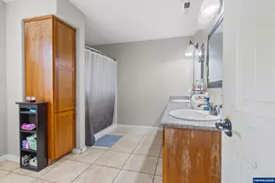 451 Oak Terrace St, Sweet Home, OR 97386 - Photo 33