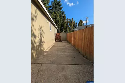 9700 SW Tualatin #5 Rd, Tualatin, OR 97062 - Photo 13