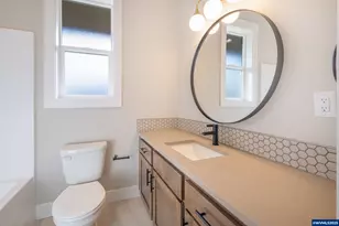 1231 Thunderbird Ave S, Salem, OR 97306 - Photo 39