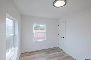 2194 Vaughn Ave NE, Salem, OR 97301 - Photo 19