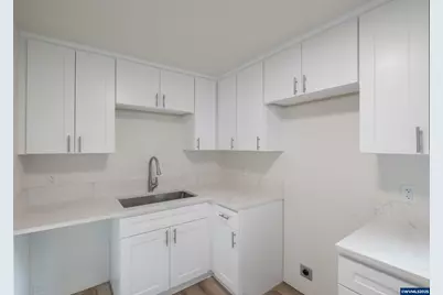 2194 Vaughn Av NE, Salem, OR 97301 - Photo 9